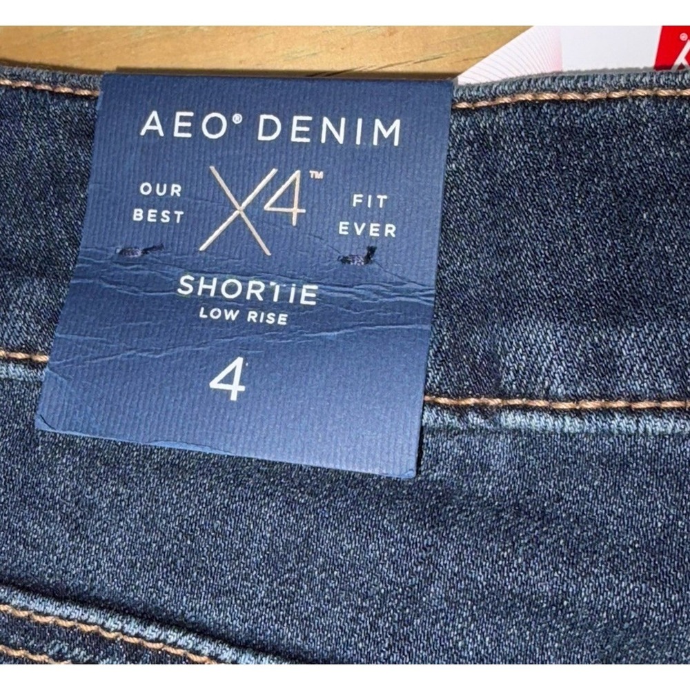 New American Eagle AEO Low Rise Super Stretch Denim Shortie Dark Wash 4 - Picture 5 of 8